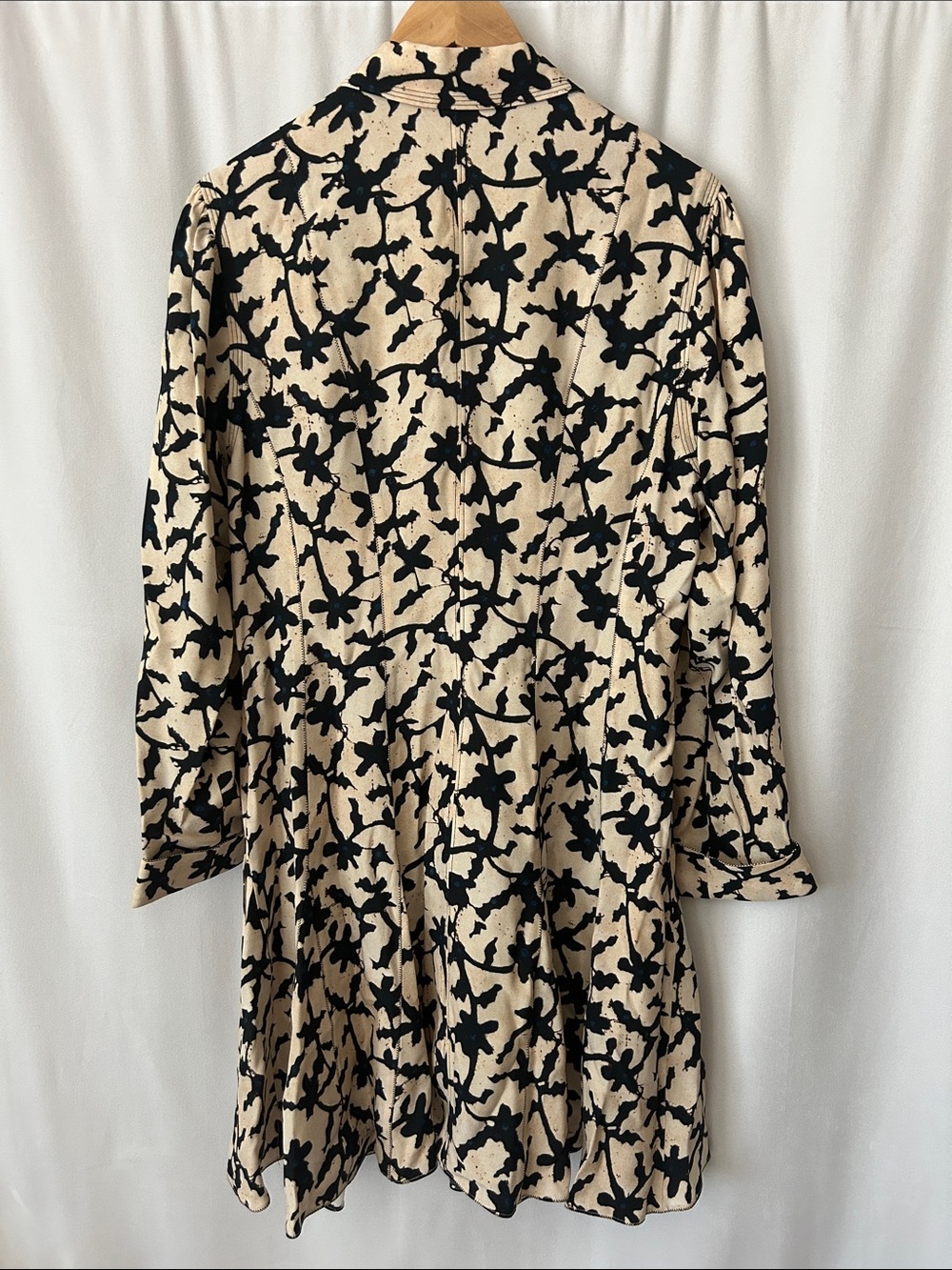 Ulla Johnson Cream Abstract Floral Print Long Sleeve Short Dress **Size 12**🌺🌺 - Picture 3 of 7